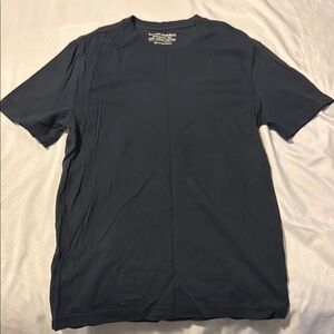 Black Short Sleeve Crew Neck Tee